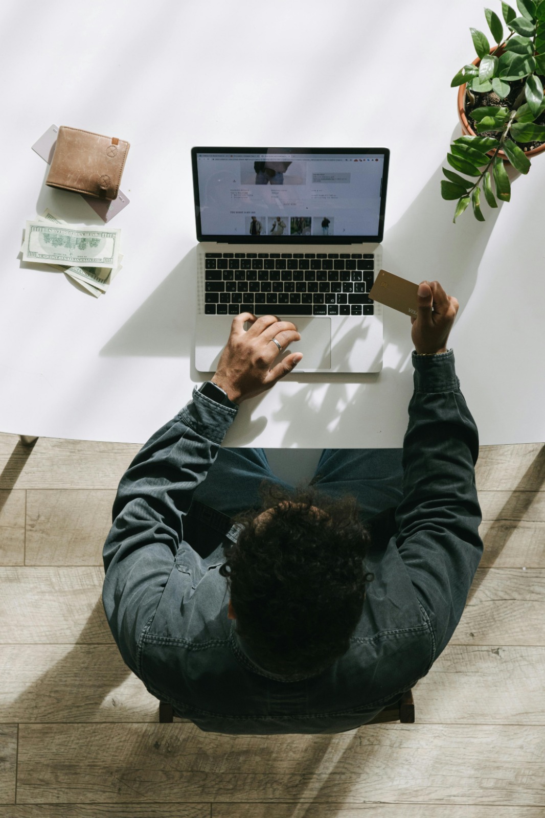 Find Verified Emails from Linkedin Profiles Instantly