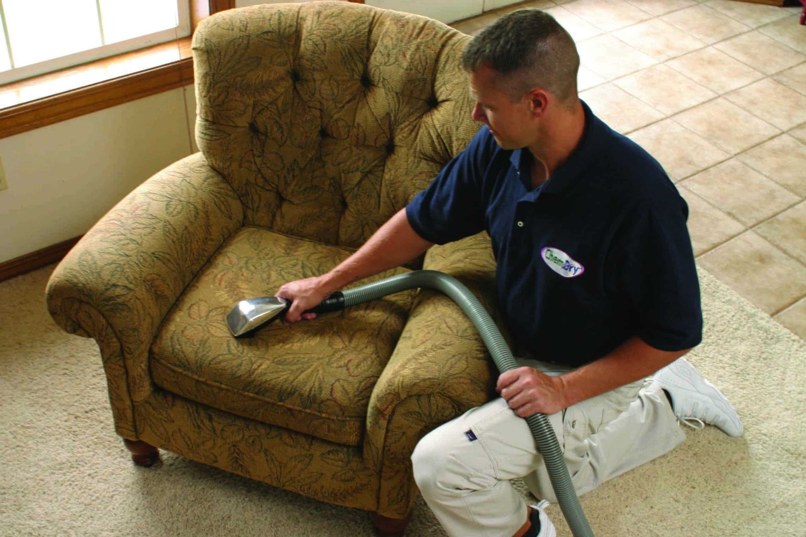 Sofa Cleaning Dubai – Deep Cleaning with Gentle Fabric Protection