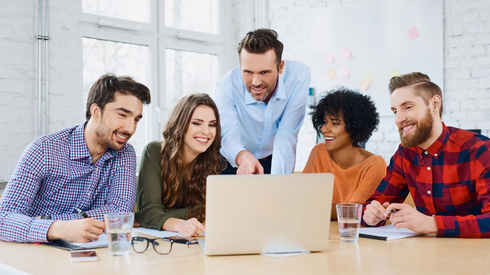 Umsatz und Ertrag dauerhaft steigern: Strategien für nachhaltigen Geschäftserfolg